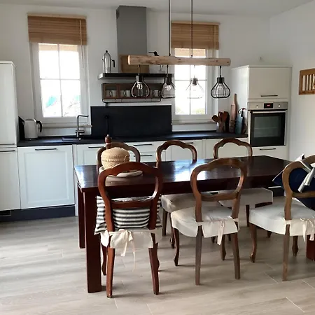 Haffkoje - Mit Kamin Und Sauna Fuer 6 Personen בית נופש