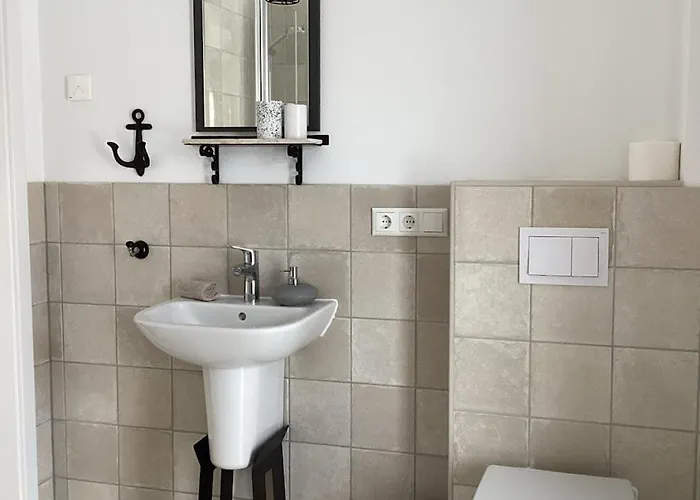 Haffkoje - Mit Kamin Und Sauna Fuer 6 Personen * Pepelow